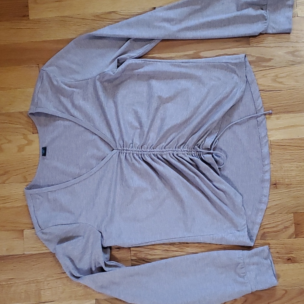NWT ZOBHA Ruched Front Top